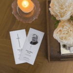 Hautajaisohjelma, kapea (9,9 x 21 cm)